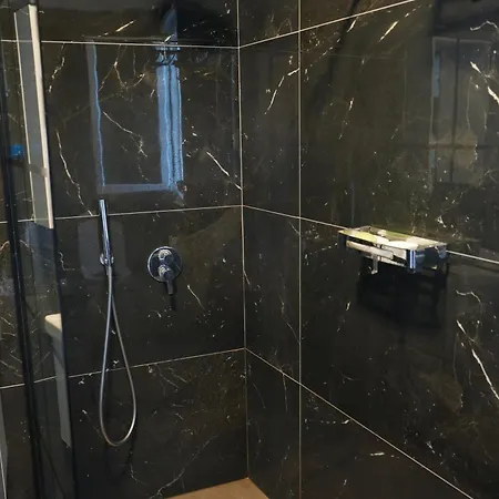 Lovely 2 Bedrooms غوليم